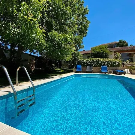 Casat5, Férias, Piscina Privativa. águeda, Aveiro * Águeda